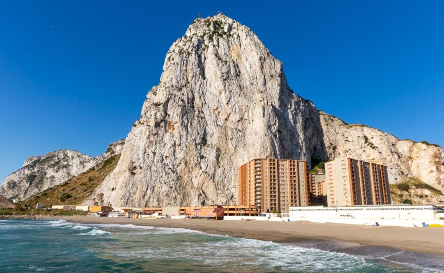 Luxury Sunrise Beach And Oceanview Room With Balcony Gibraltar Extérieur photo