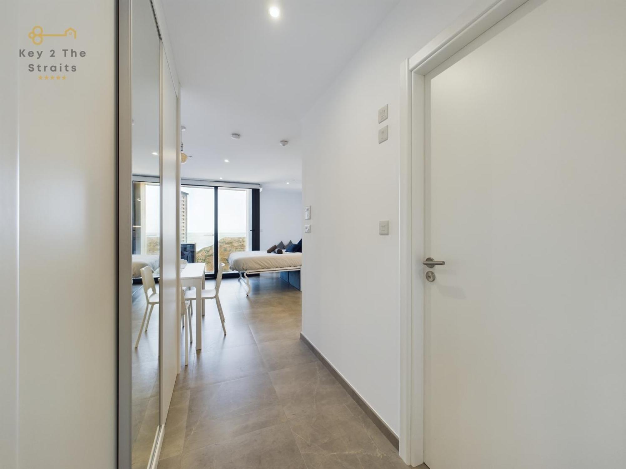 Luxury Sunrise Beach And Oceanview Room With Balcony Gibraltar Extérieur photo